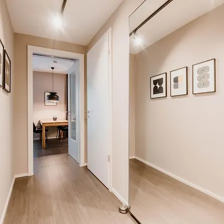 Timehouse Serviced *