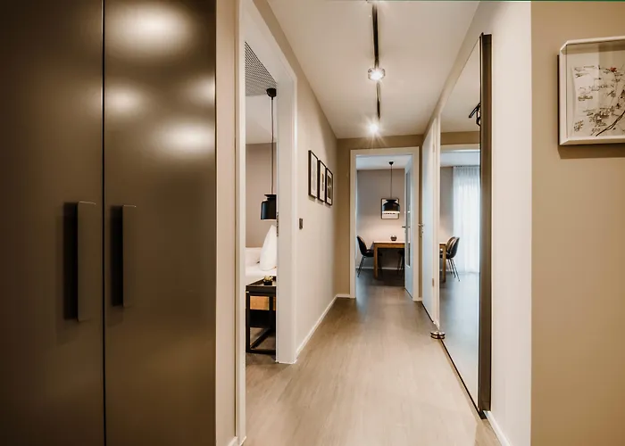 Timehouse Serviced Apartment *