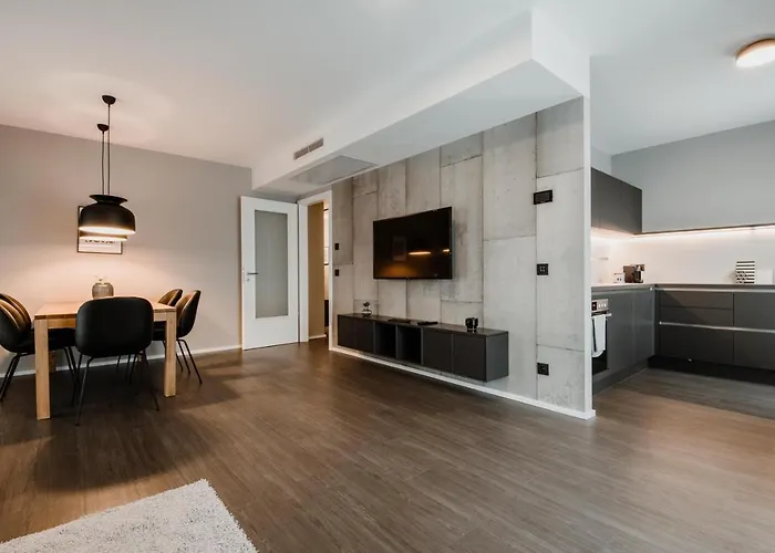 Timehouse Serviced * München